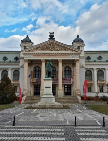 Tour gallery image